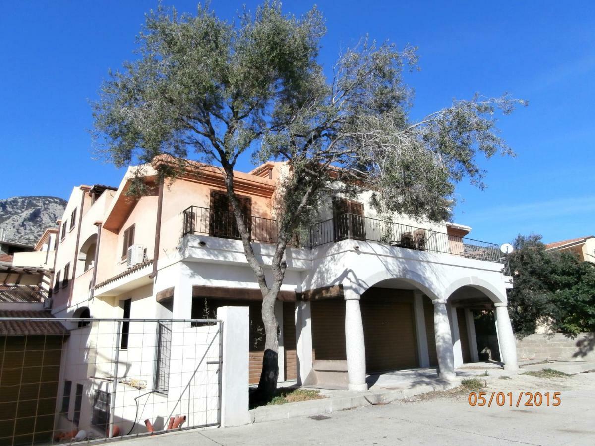 Casa Gallo Кала-Гононе Екстер'єр фото